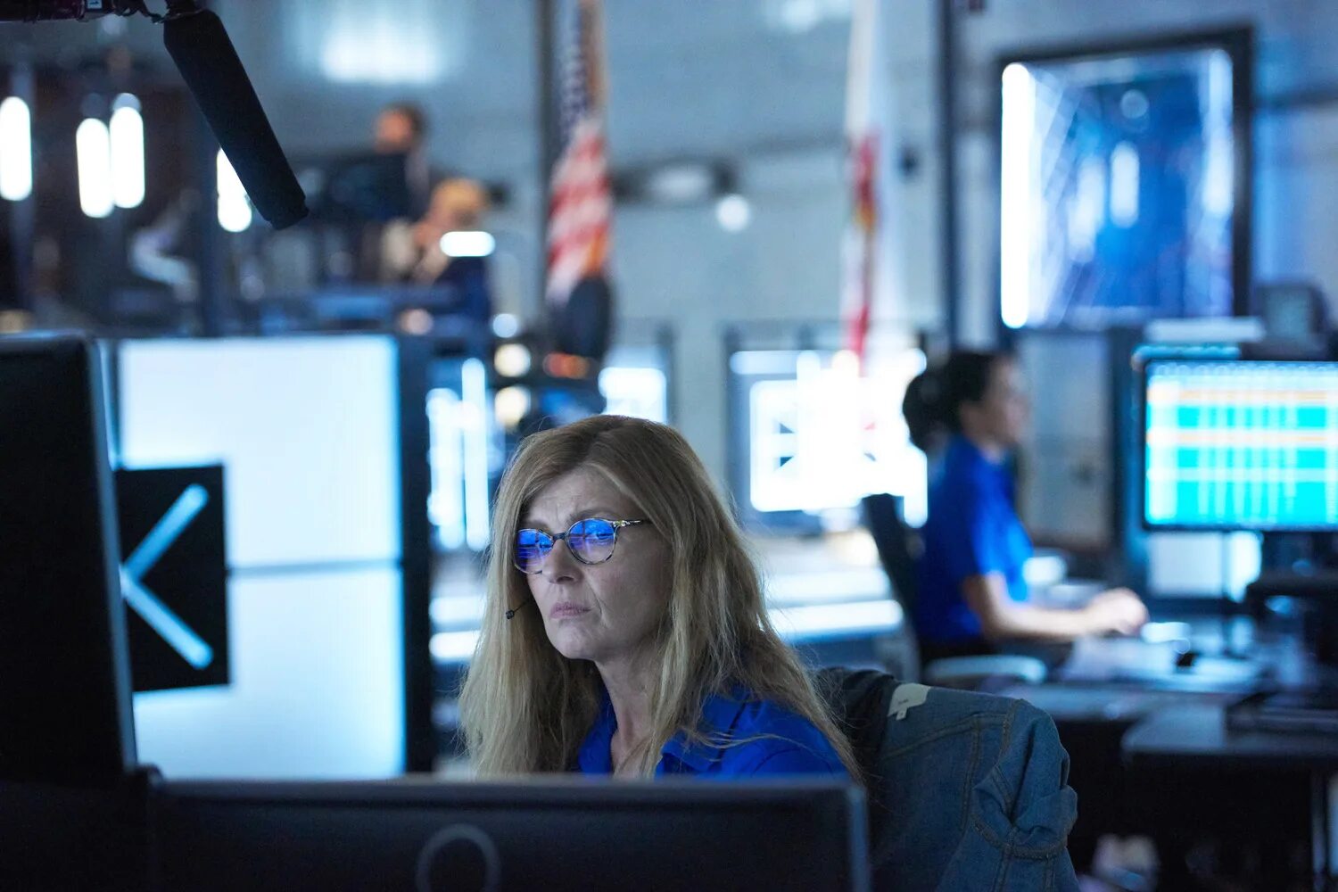 Конни бриттон служба спасения. 911 служба спасения сериал 1 сезон. 911 служба спасения сериал. Сериал 911 эбби и бак. Конни бриттон 911.