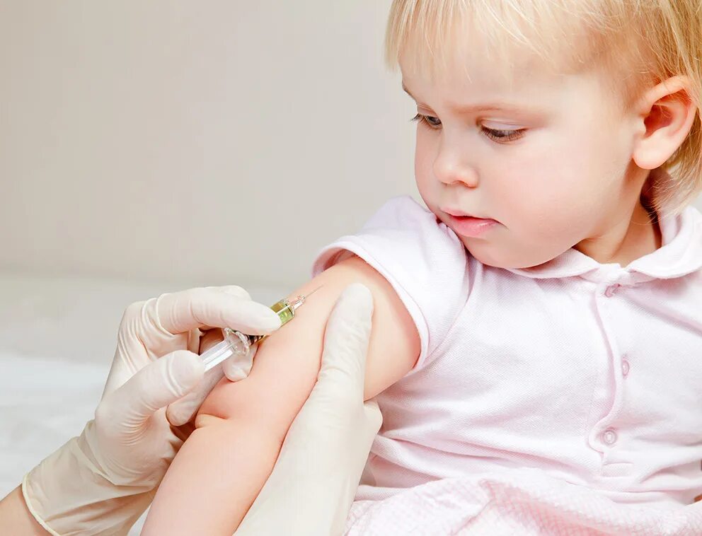 Вакцина БЦЖ. Прививка детям. Вакцинация против гриппа детям. Ветряная оспа вакцинация. Краснуха коклюш