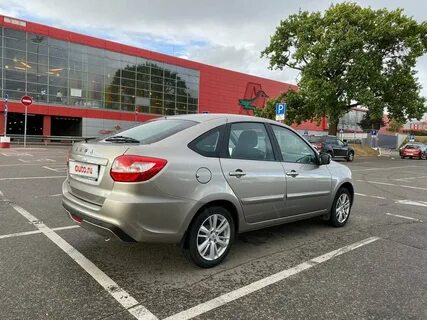 Авито гранта лифтбек с пробегом