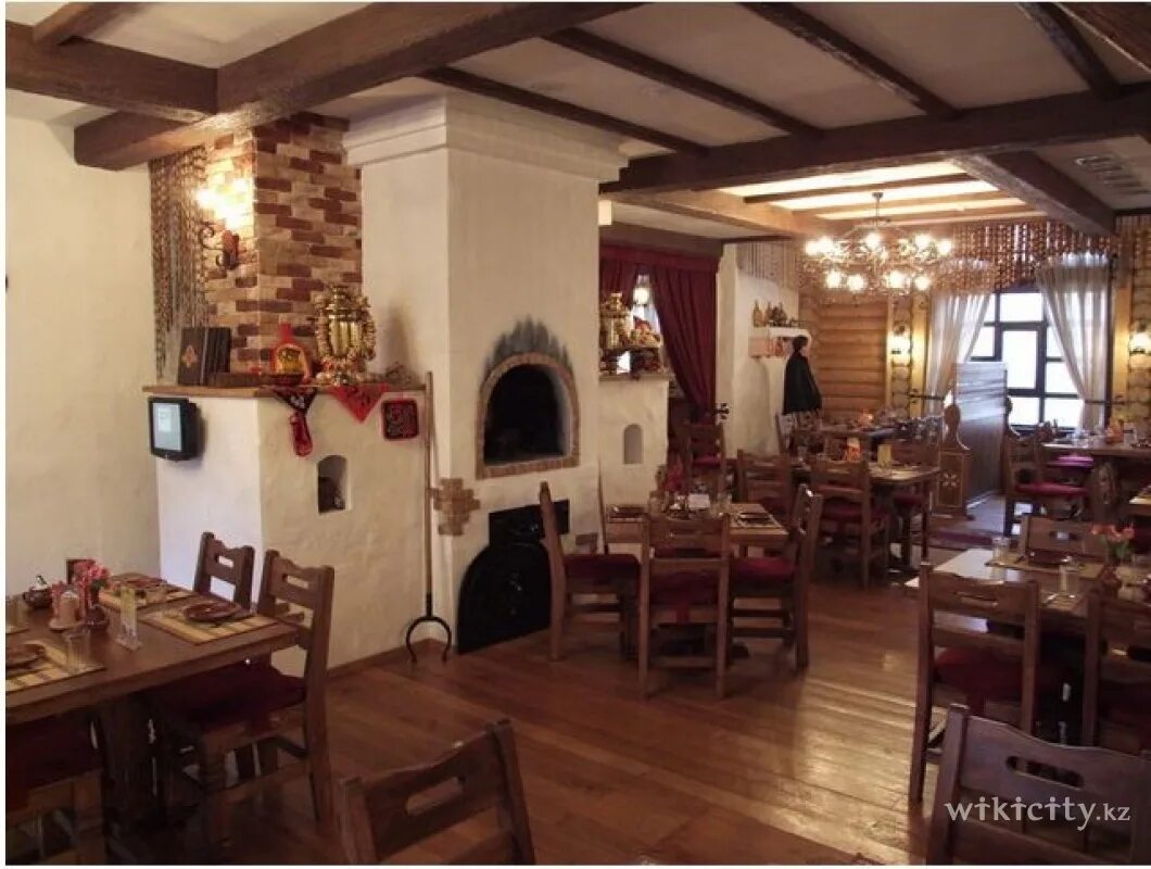 Памятник где где в караганде фото. Ресторан медведь караганда. Меню трактира медведь в алматы. Алма ата ресторан медведь. Трактир медведь.