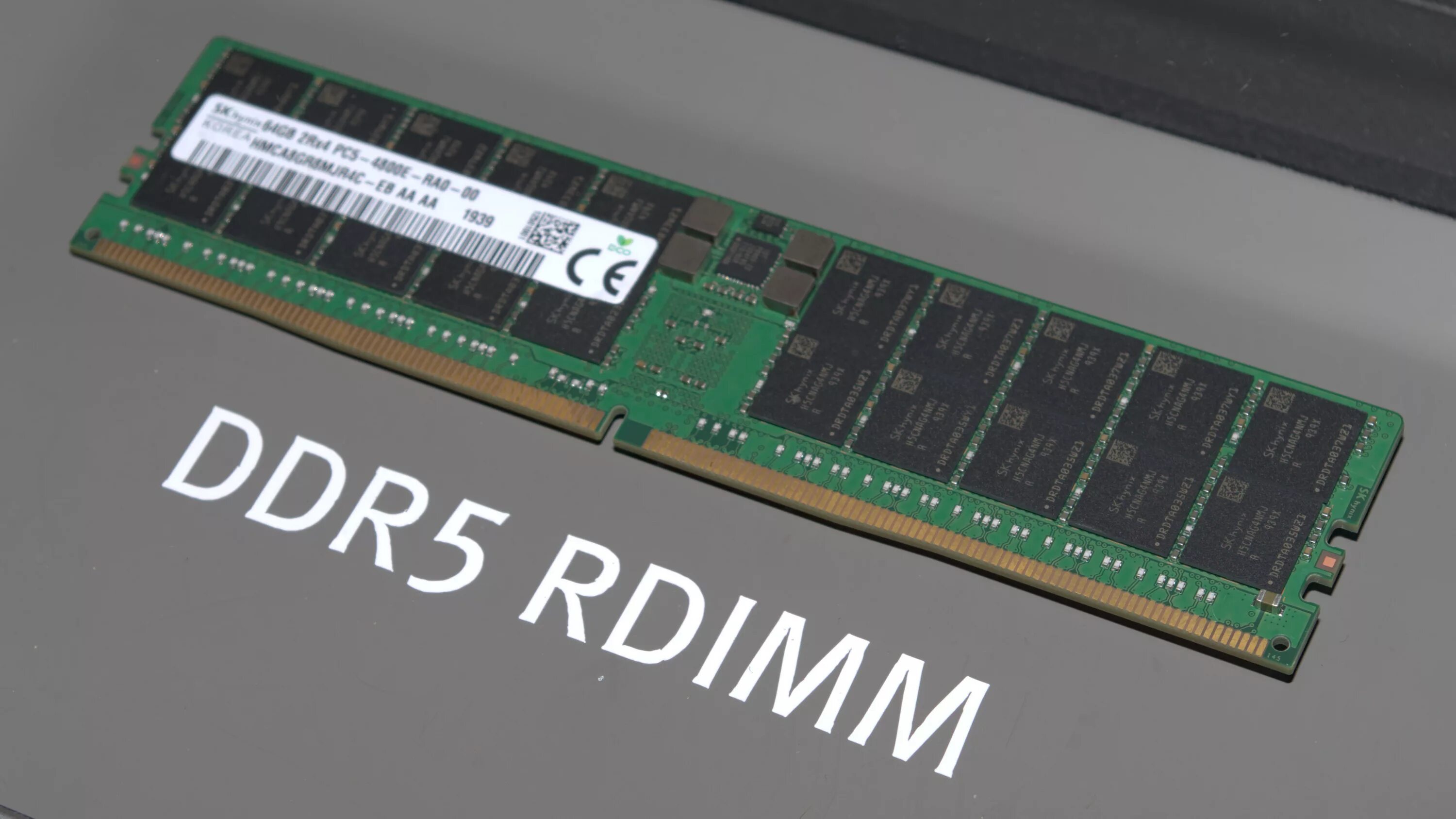 Оперативная память ддр5. Оперативная память Hynix ddr4. Чипы памяти Hynix ddr4. Оперативная память ddr5 2x16gb. Оперативная память ddr5 частота