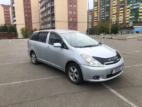 Дром купить виш. Тойота Виш 2004. Toyota Wish 2004. Тойота Виш 2004 года. Тойота Виш 2000.