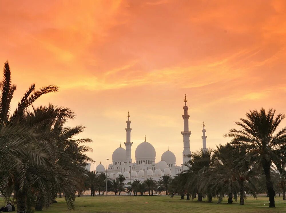 Арабские страны путешествия. Восток ОАЭ. Абу Даби закат. Арабский Масджид. Арабские эмираты природа.