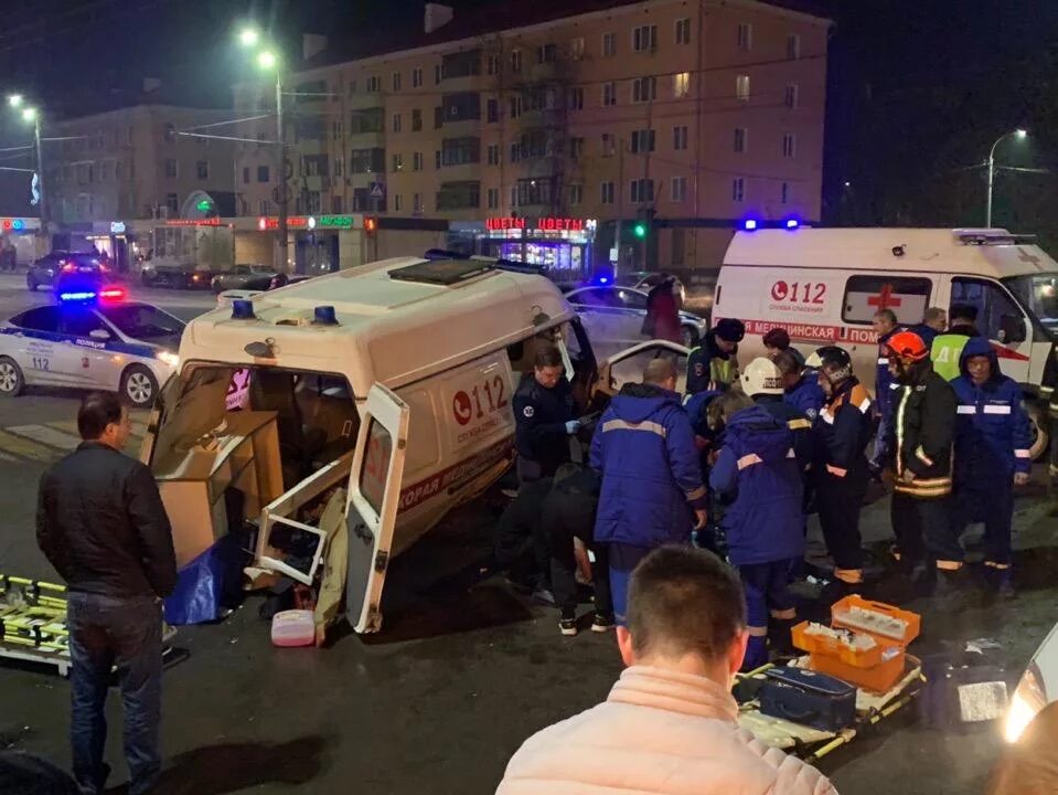 Главный новости сегодня происшествия. Подольск аварии автомобилей скорой. происшествия подольск. авария в подольске со скорой.