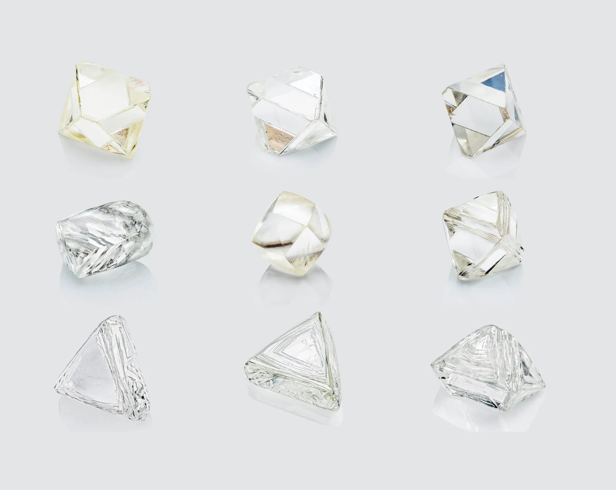 Бриллианты hpht first class diamonds. HPHT Алмазы. HPHT лабораторные Алмазы. Сырье Алмазы.