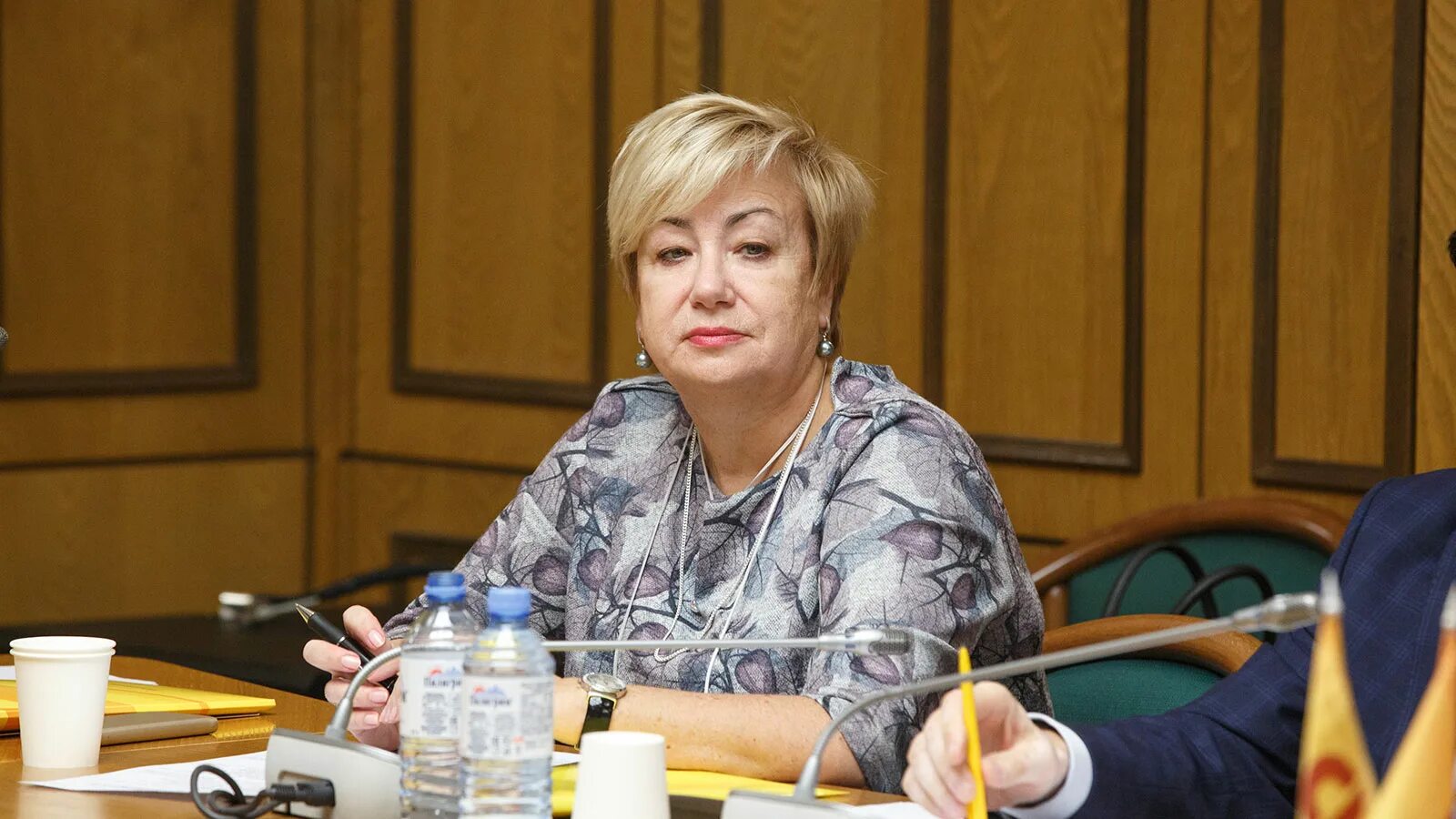 Председатель совета партии