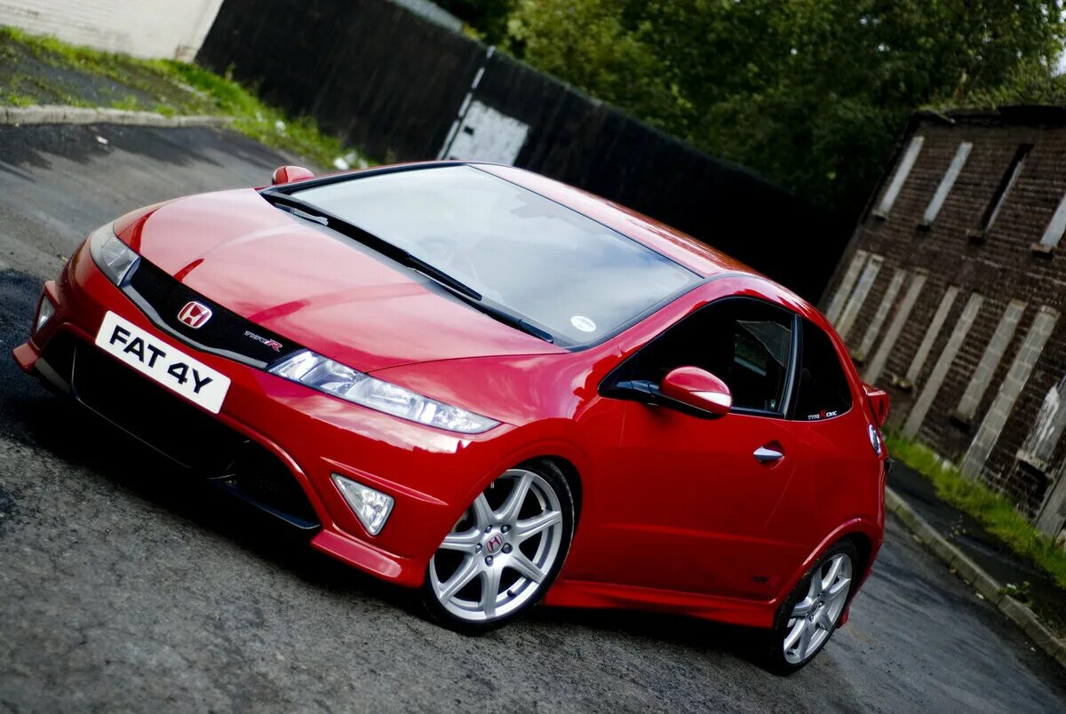 Тойота хонда цивик. Тойота цивик хонда. Honda civic 2015 hybrid. Тойота цивик хонда. Тойота civic type r.