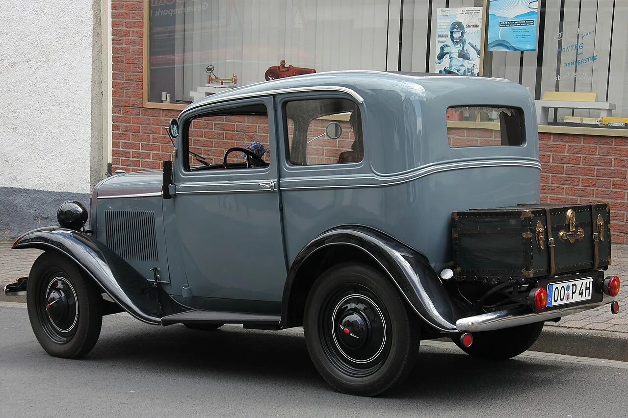Opel 1 43. Opel p4 1936. Опель п4 1935. Opel 1/2. Опель п 4 1937.