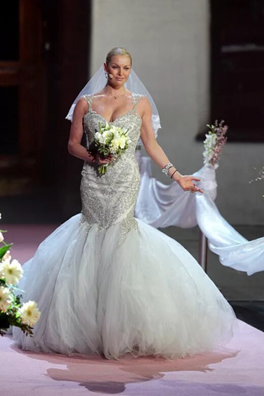 волочкова вышла замуж 2020. волочкова замужем. анастасия волочкова. новый избранник анастасии волочковой. анастасия волочкова свадьба.