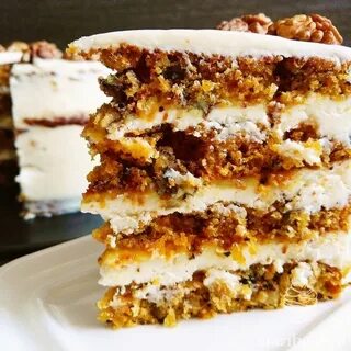 Торт морковный с апельсином и орехами