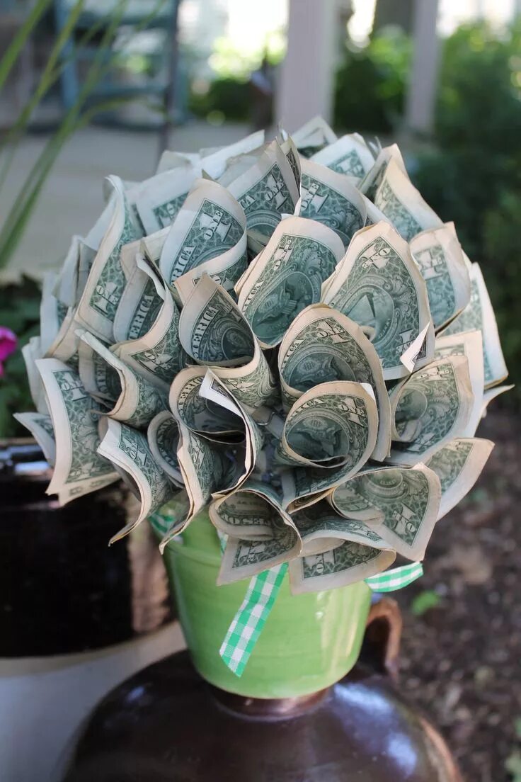 Pin by Tracy Skillings Brunson on origami and paper things Money bouquet, Money 