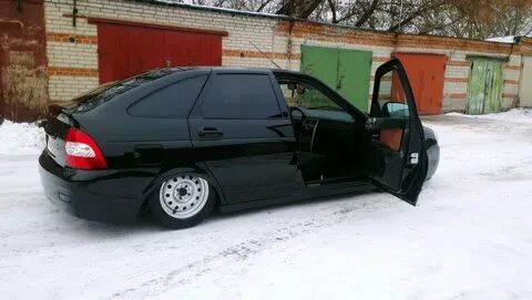 Приора хэтчбек дверь