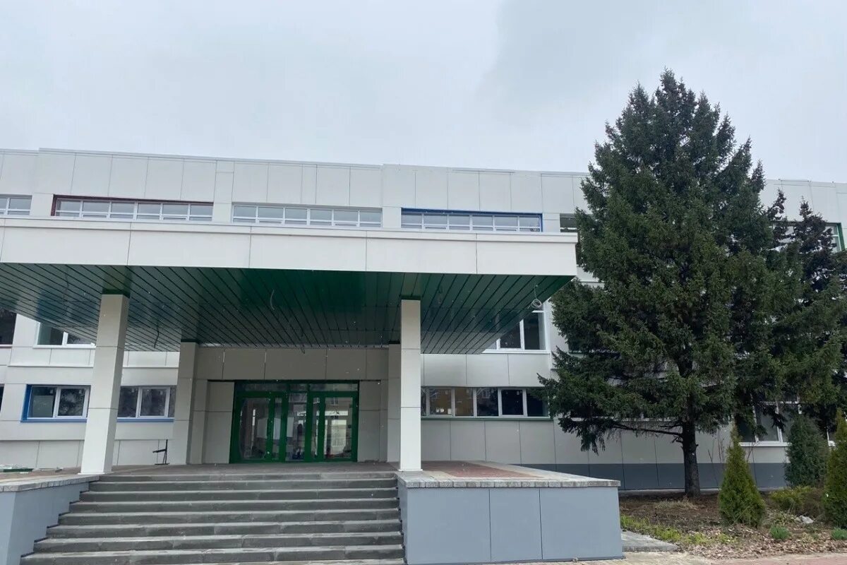 37 школа белгород. Учителя 37 школы белгород. 37 школа белгород. Сош 37 белгород привольная 16. Школа 37 белгород.