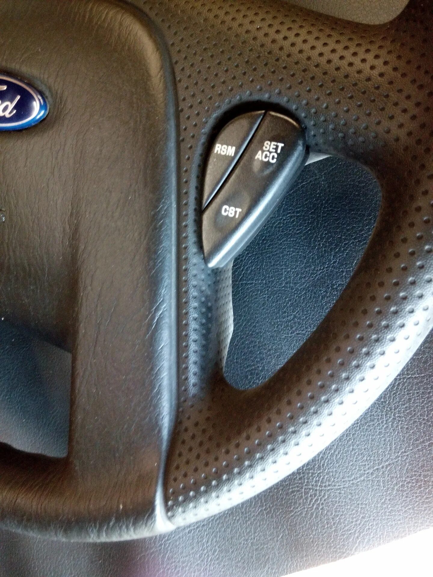 Как снять руль форд эскейп Перетяжка руля Ford Escape (2G), 2,3 л, 2008 года тюнинг DRIVE2