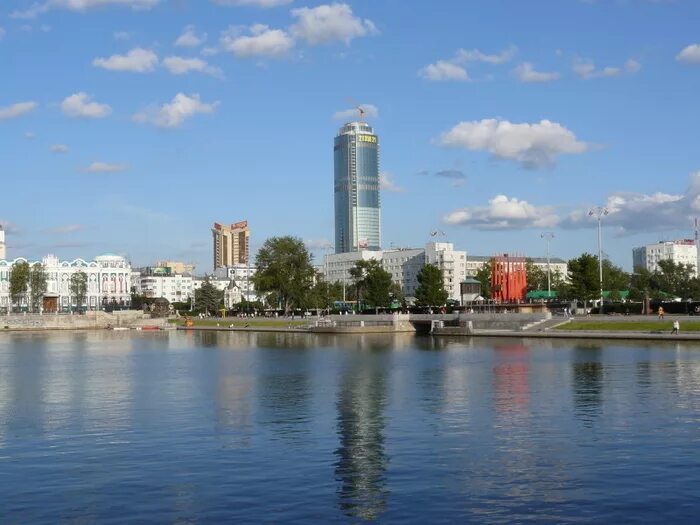 Набережная рабочей молодежи екатеринбург фото Свердловск. Набережная рабочей молодёжи Retro photos