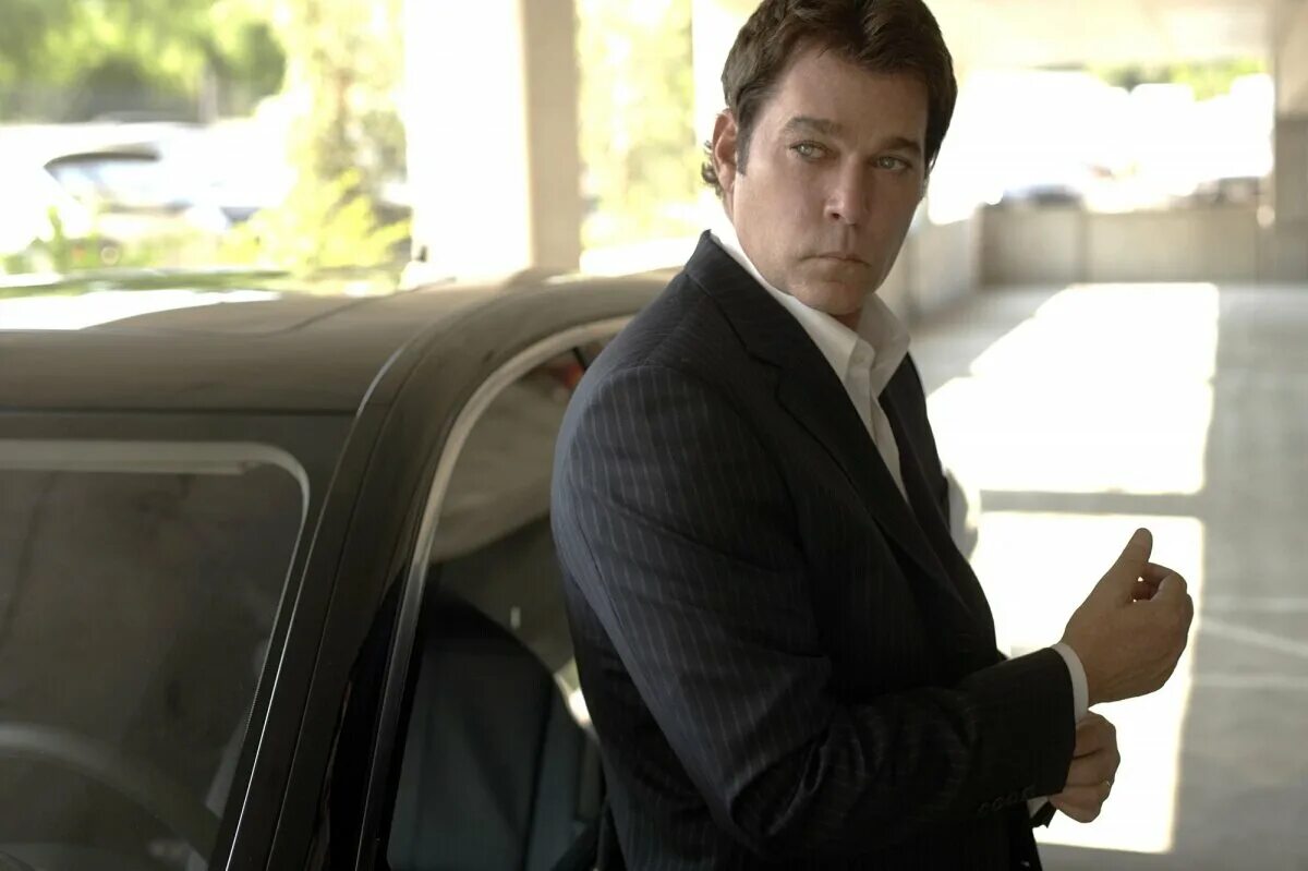 все экстра класса. саймон бейкер воры экстра класса. рэй лиотта 2006. воры экстра класса (смит) 2006. джонни ли миллер.