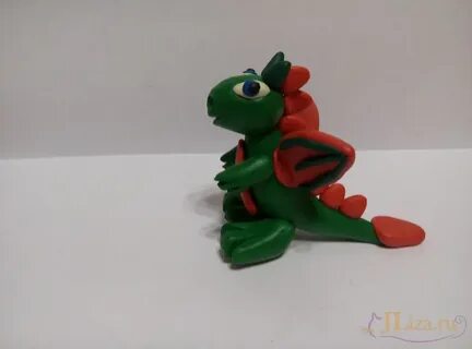 Дракон из мягкого пластилина