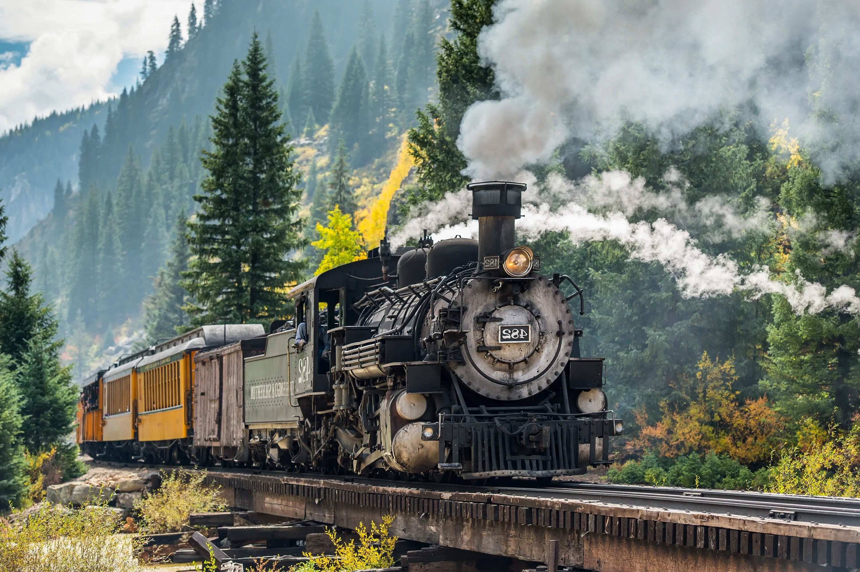 Современный паровоз. Durango Silverton паровоз. Паровоз Лос Анджелес. Паровоз КБЖД. Railway Empire паровозы.