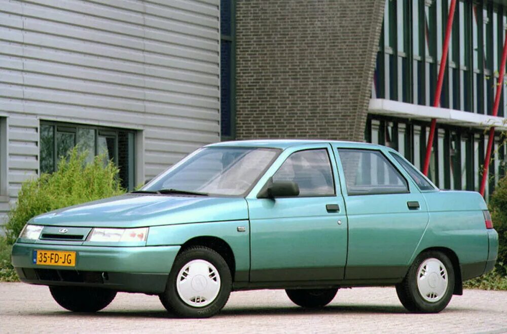 Ваз 2110 фото. ВАЗ-2110 (Lada 110). Лада 110 ВАЗ 2110. Lada 110 седан. Лада 110 1995.