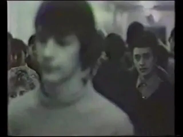 Крик пту не с парадного подъезда. Крик пту не с парадного подъезда 1989.