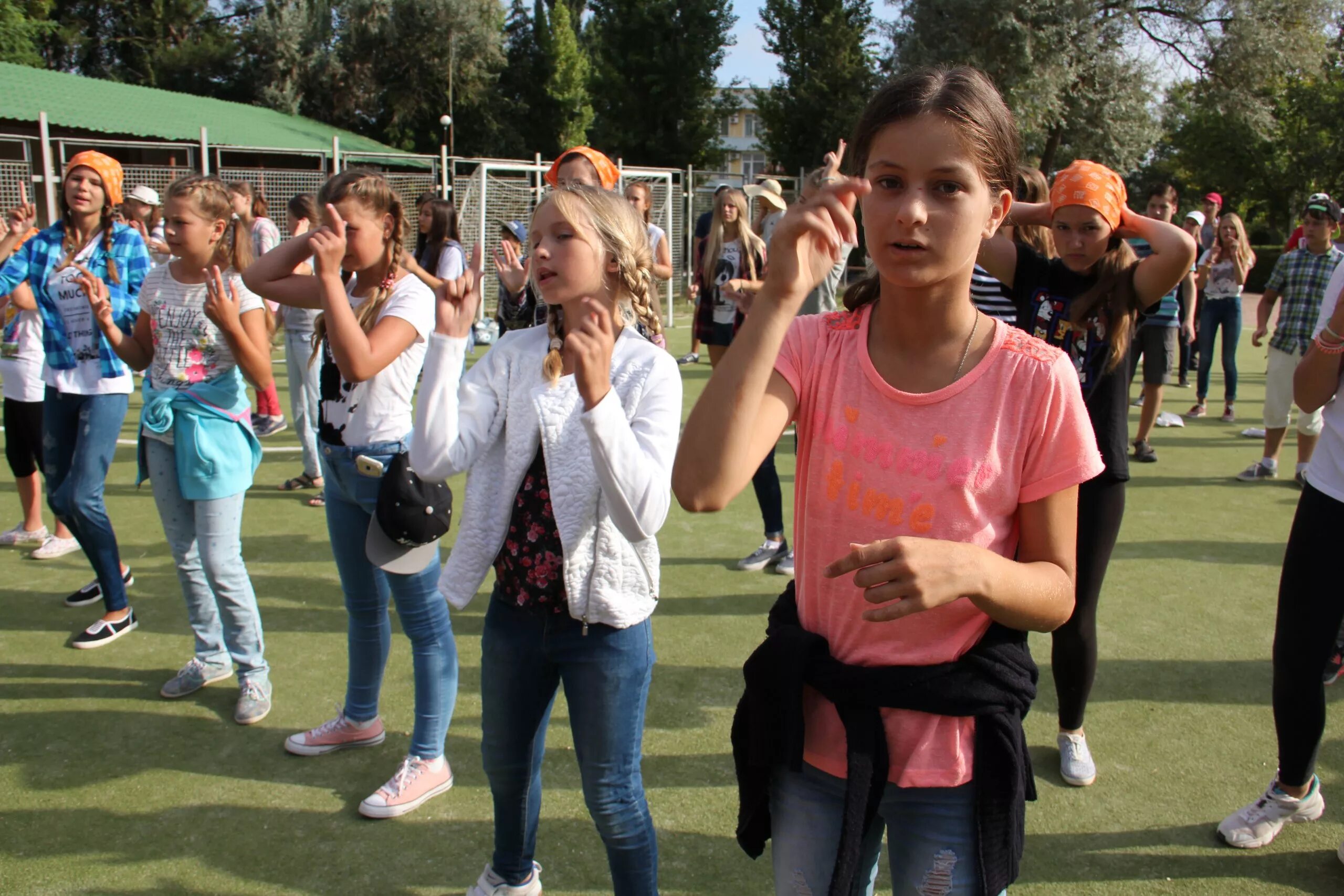 Мосгортур жемчужина евпатория. Запись детей в лагерь 2024. Запись детей в лагерь 2024. Запись детей в лагерь 2024. Зелёный остров ростов-на-дону дол локомотив.