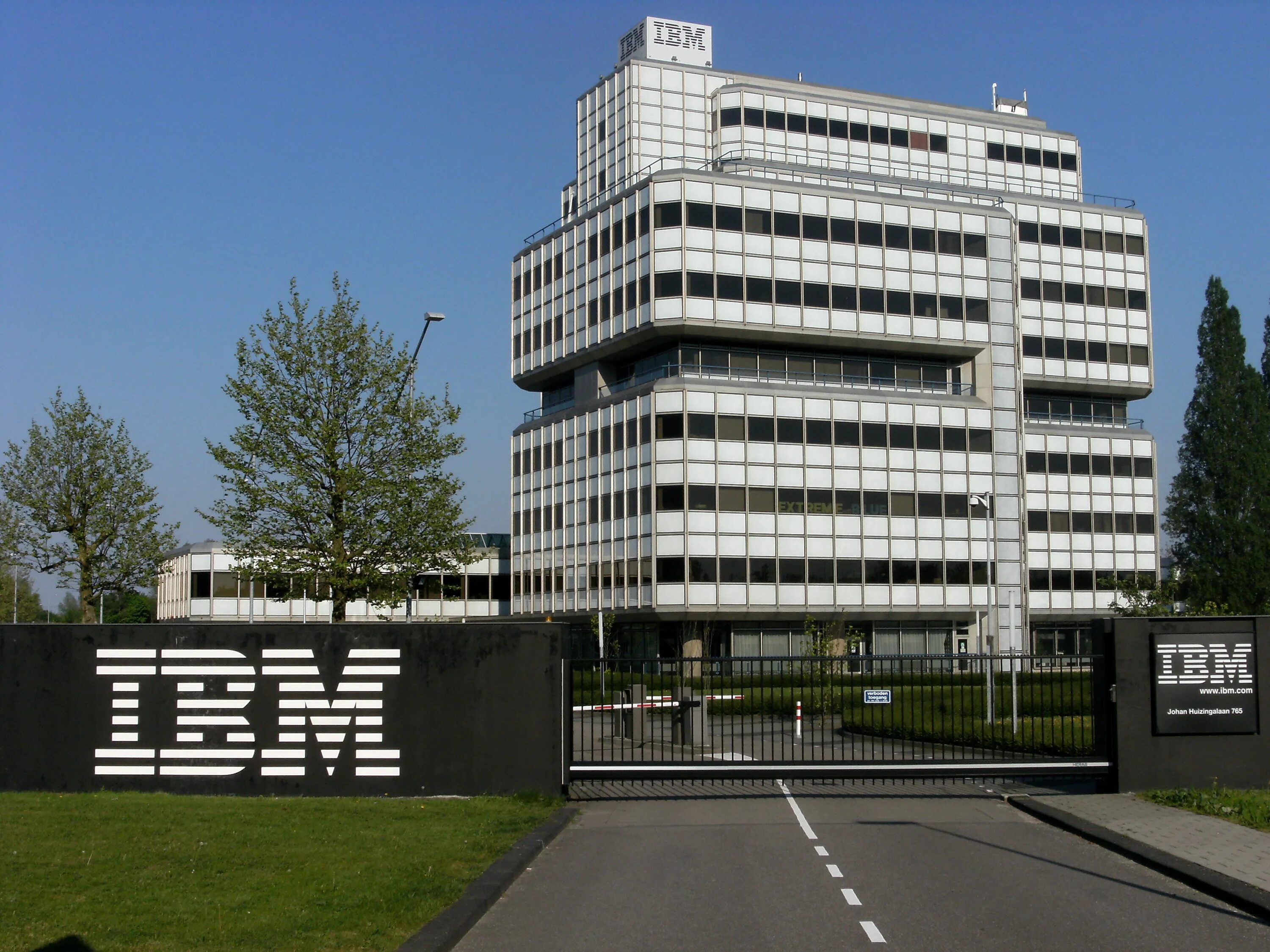 Компания International Business Machines(IBM). Американская Корпорация IBM. IBM штаб квартира. Армонк штат Нью-Йорк. Создание ibm