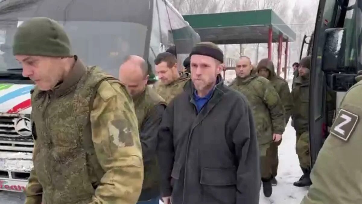 Пленные украинские военные. Обмен пленными. Солдаты ЛНР. Когда следующий обмен военнопленными между россией
