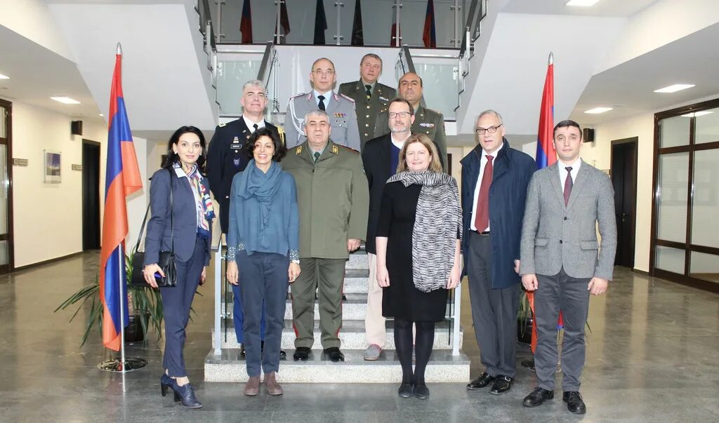 Военного университета имени Вазгена Саркисяна. Военный университет Армении. Военный университет им. Вазгена Саргсяна. Посещение военного университета имени Вазгена Саркисяна.