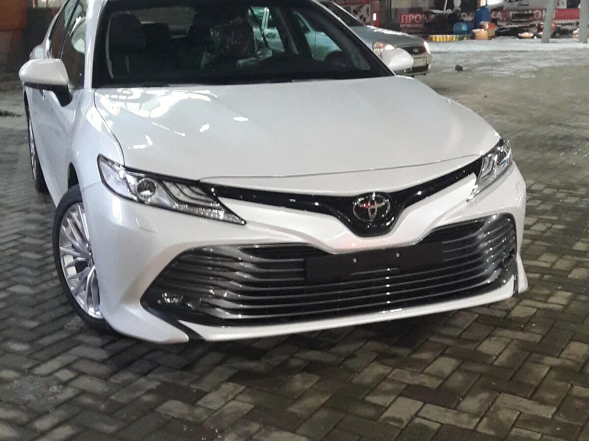 Куплю камри 2020. Toyota Camry xv70 белая. Toyota Camry 70 белый 2.5. Toyota Camry 2020 2.5. Toyota Camry VIII (xv70), 2020.