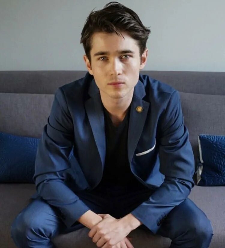 Люк хеммингсон. Luke. Люк скайуокер. Люк граймс американский актёр. Luke.