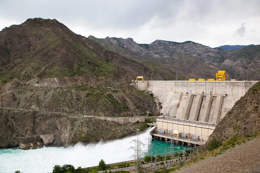 Гэс в киргизии. Нарынский каскад гэс киргизия. Гэс в киргизии. Токтогульское водохранилище киргизия. Курпсайская гэс киргизия.
