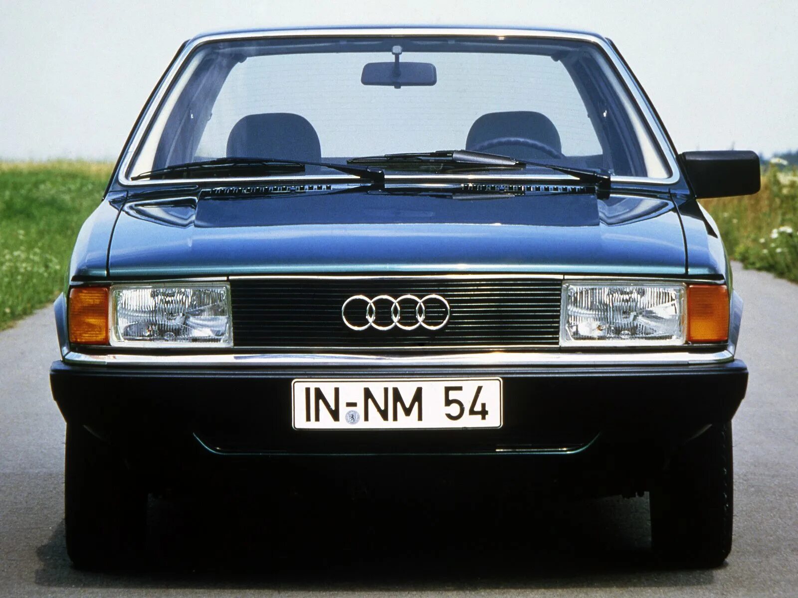 Тип 2 номер 80. Audi 80 b2. Audi 80 III (b2). Audi 80 b2 седан. Ауди 80 1978.