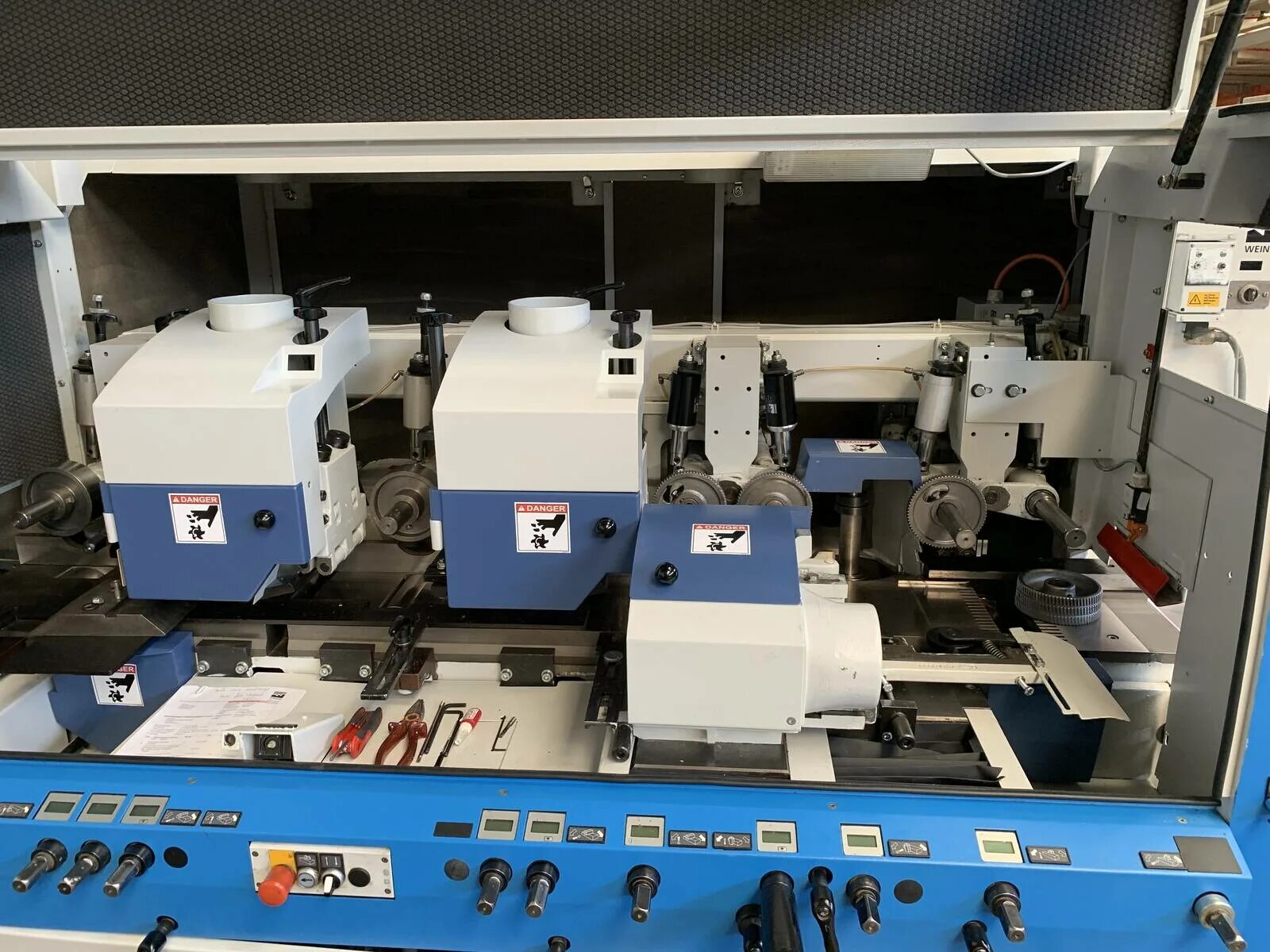 калевочный станок 4-х сторонний weinig p22n. 4 х сторонний станок белорусский вш 160 –5с. 4х сторонний станок. станок 4х сторонний weinig unimat 500. вайнинг 4х сторонние станки профимат 2000.