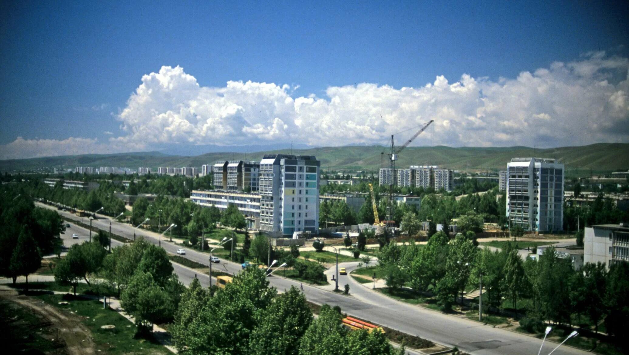 Таджикистан город Душанбе. Душанбе панорама. Душанбе фото города. Современная архитектура Таджикистана.