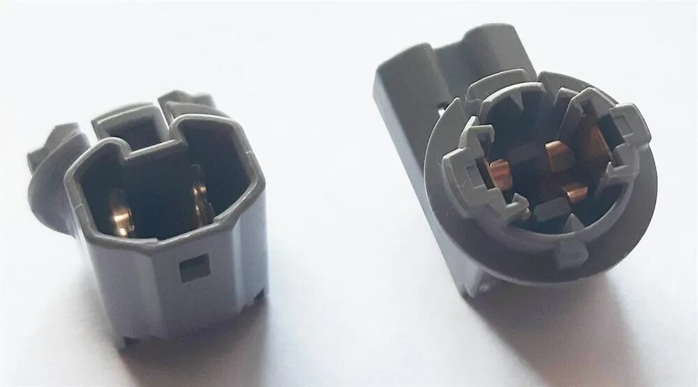 Колодка датчика заднего хода 2107. Колодка заднего хода. Разъем блокиратора заднего хода калина ваз 1118. Колодка выключателя заднего хода 2108. Колодка 2-х контактная nord yada.