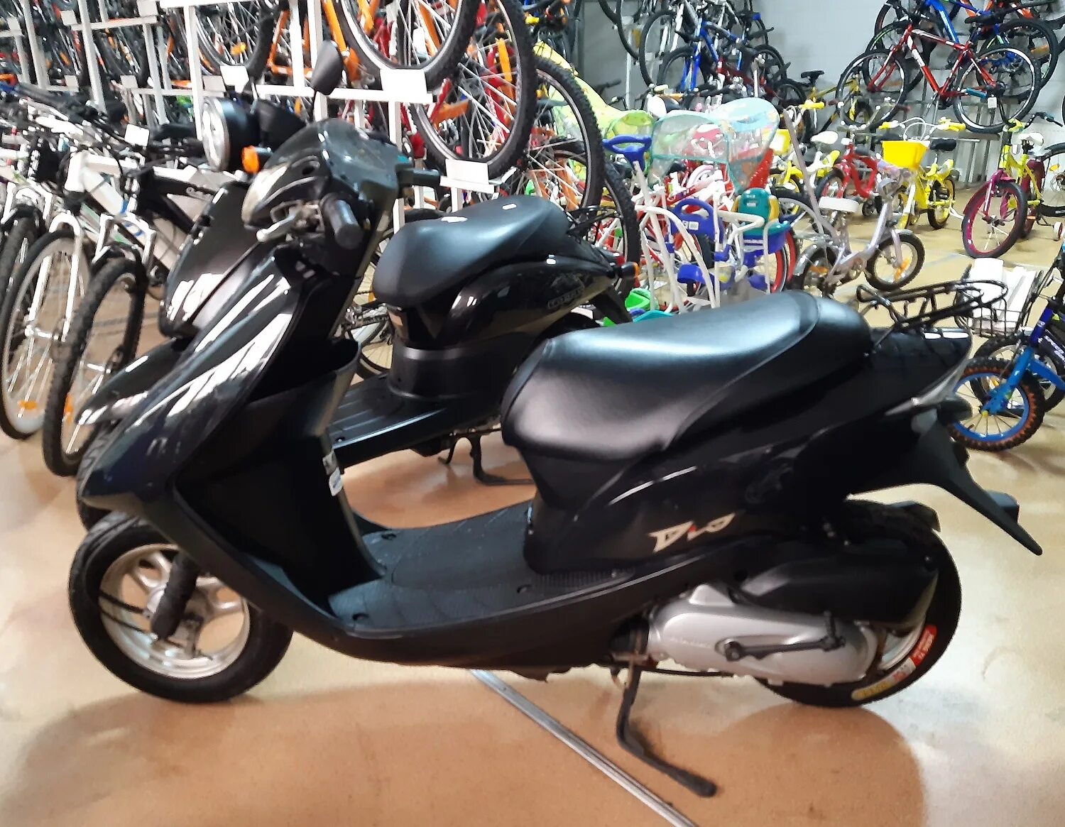 Хонда дио 4т. Скутер honda dio af62. хонда дио аф 62. ямаха 4т скутер. дио 27 тюнинг.