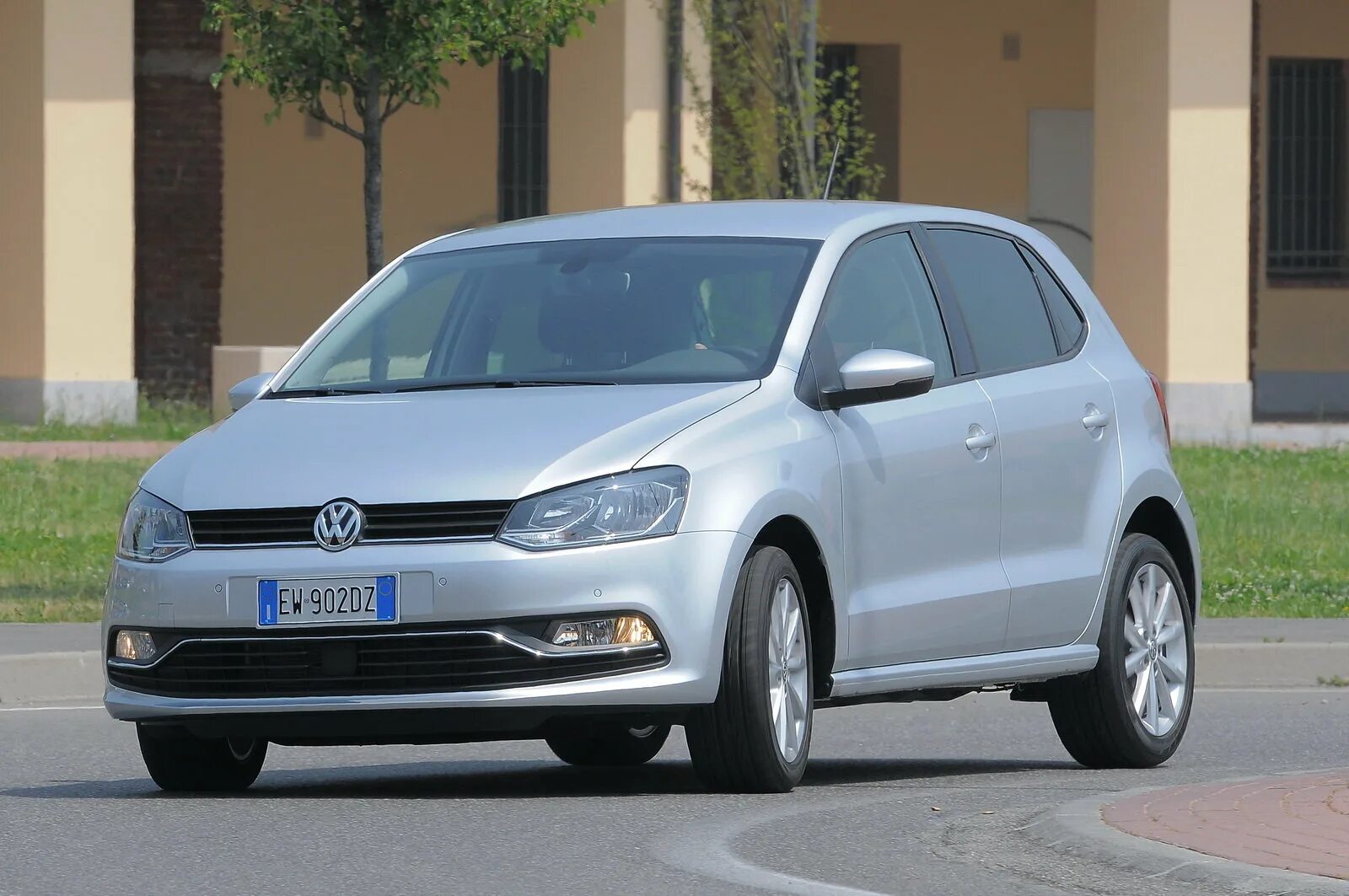 Wv polo 1.6. Фольксваген поло 1.4. Polo 1.4 TDI. Фольксваген поло 1.4 турбо. Фольксваген поло 2015.