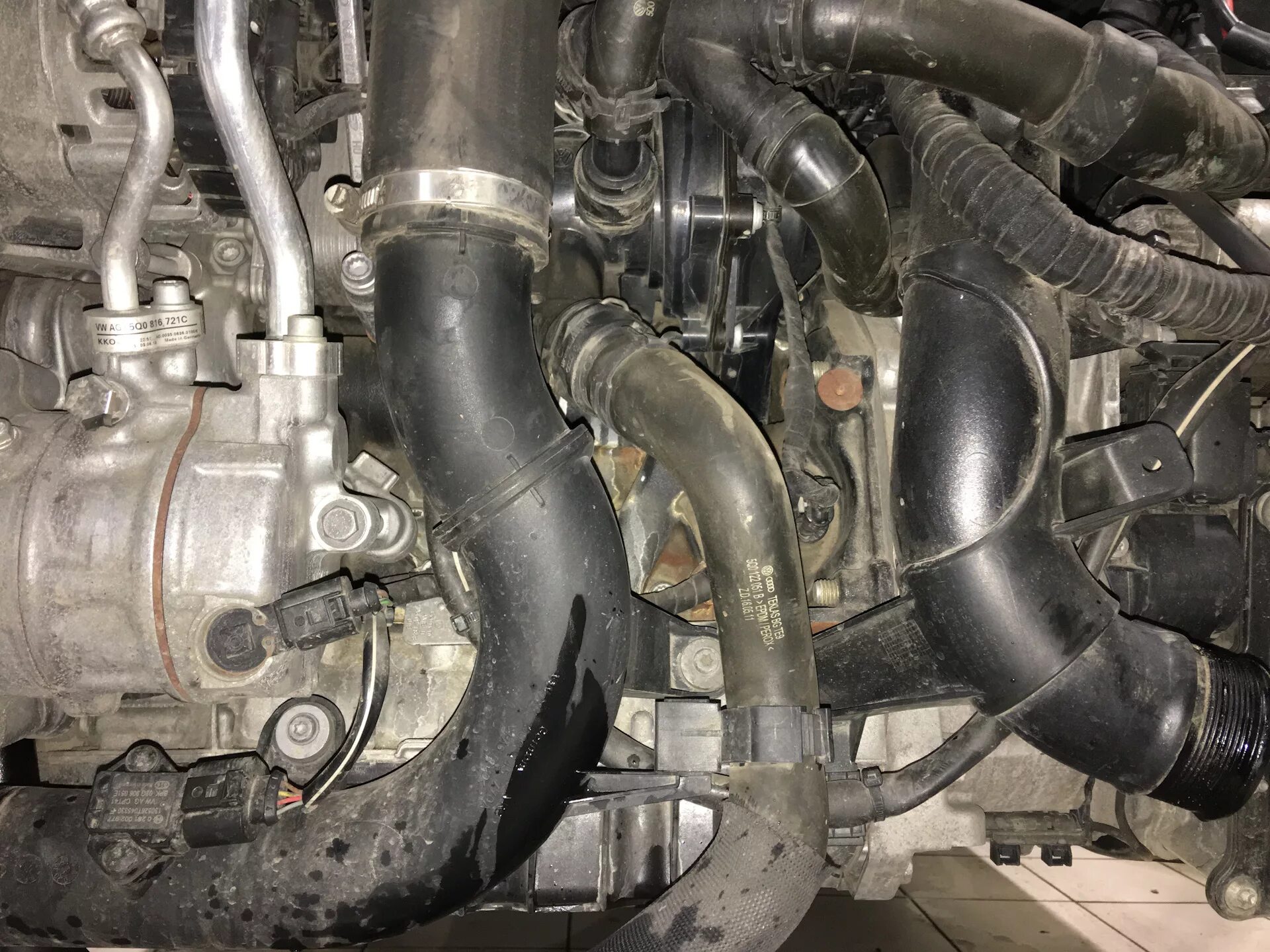 8 tsi замена термостата. 8 tsi термостат. Термостат шкода октавия а5 1. 8. Термостат октавия а5 1.