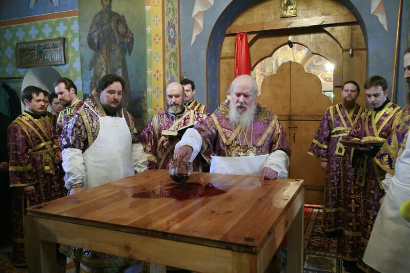 храм марона расписание