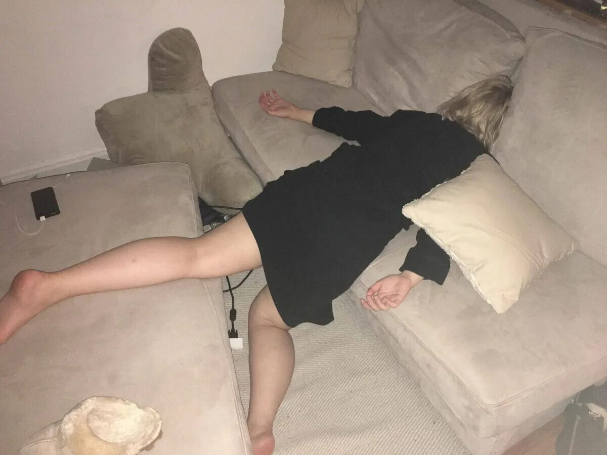 Drunk mom sleep