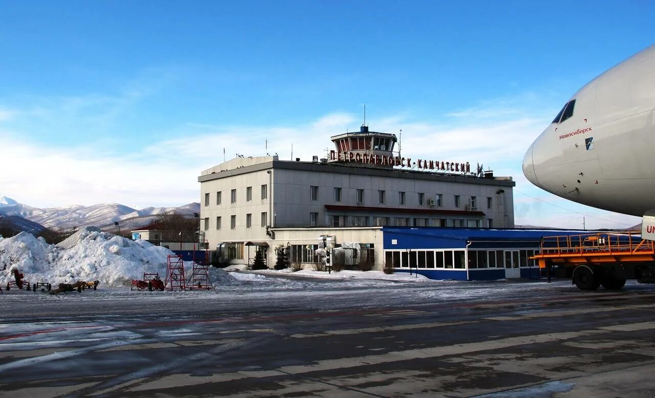 Аэропорт Петропавловск-Камчатский. Камчатка аэропорт Елизово. Аэропорт Петропавловска на Камчатке. Аэропорт Петропавловск-Камчатский (Елизово) проект.