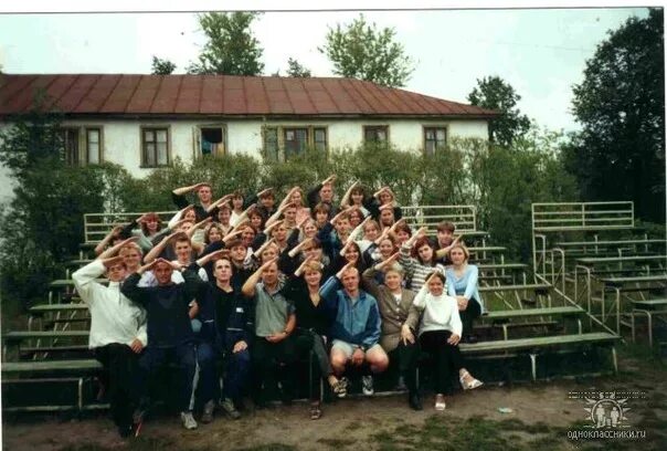 2000 дол. Пионерский лагерь имени Быковского. Лагерь Быковского Покров. Пионерский лагерь имени Быковского в Покрове. Лагерь им Быковского Сходня.