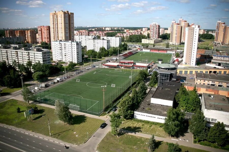 Химках московская область новые. Химки. Г Химки Московская область. Стадион «Химки» Московская область. Стадион Родина Химки.