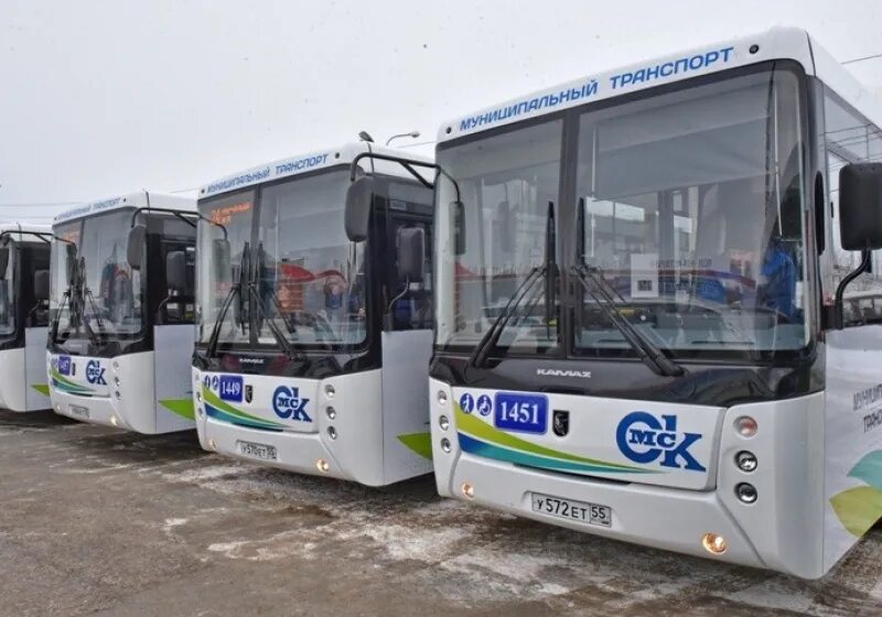 Какой автобус лучше. ЛИАЗ 529267 Омск. Автобусы на газомоторном топливе в Омске. Новые автобусы. Новые автобусы Омск.