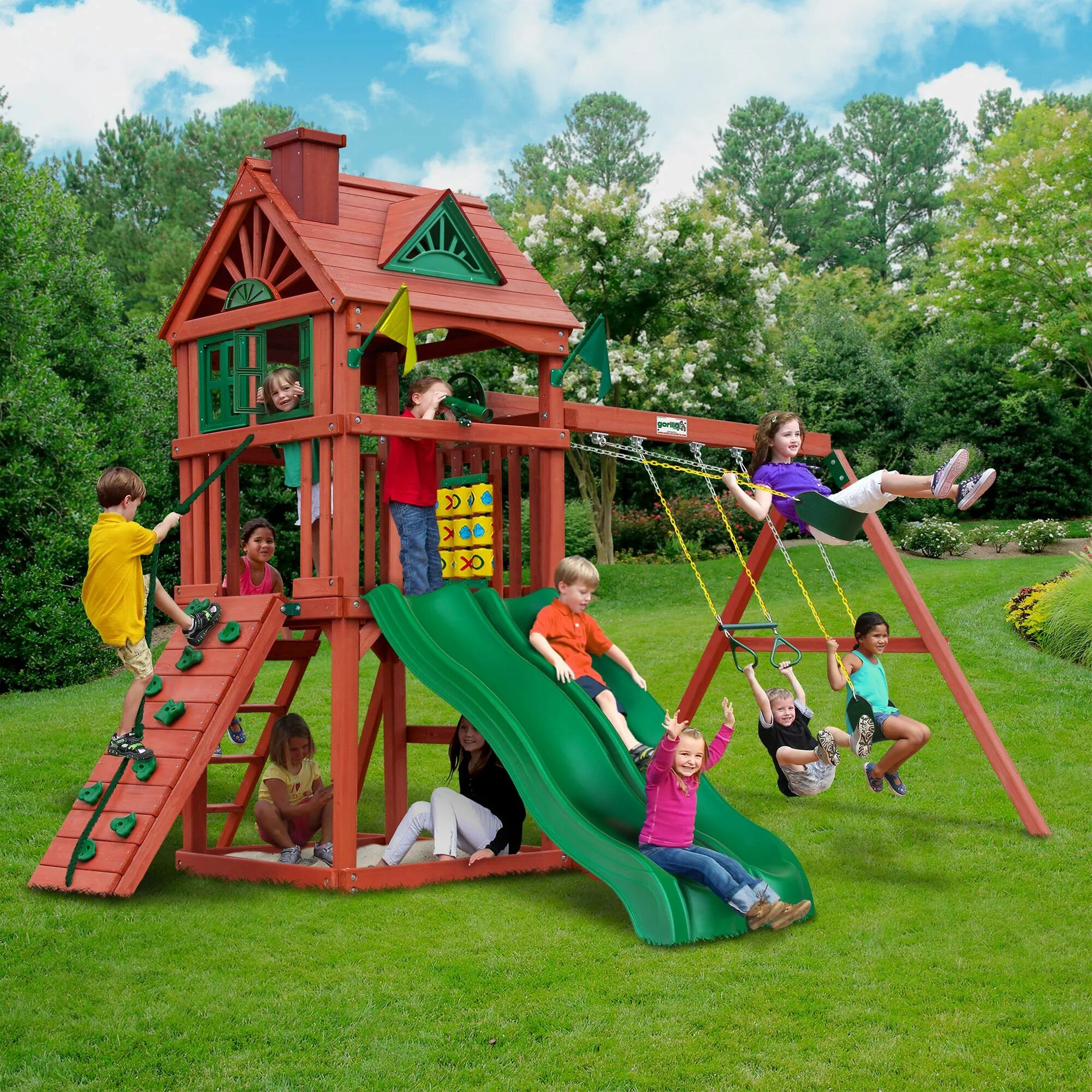 Детские площадки можно ли гулять. Детские площадки. Игровая площадка для детей. Дети на площадке. Красивые детские площадки.