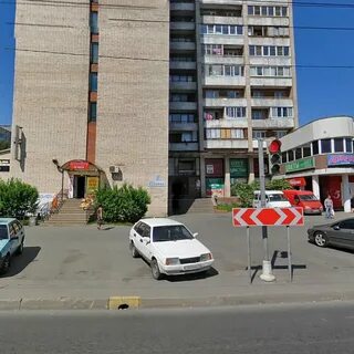 Есенина 22