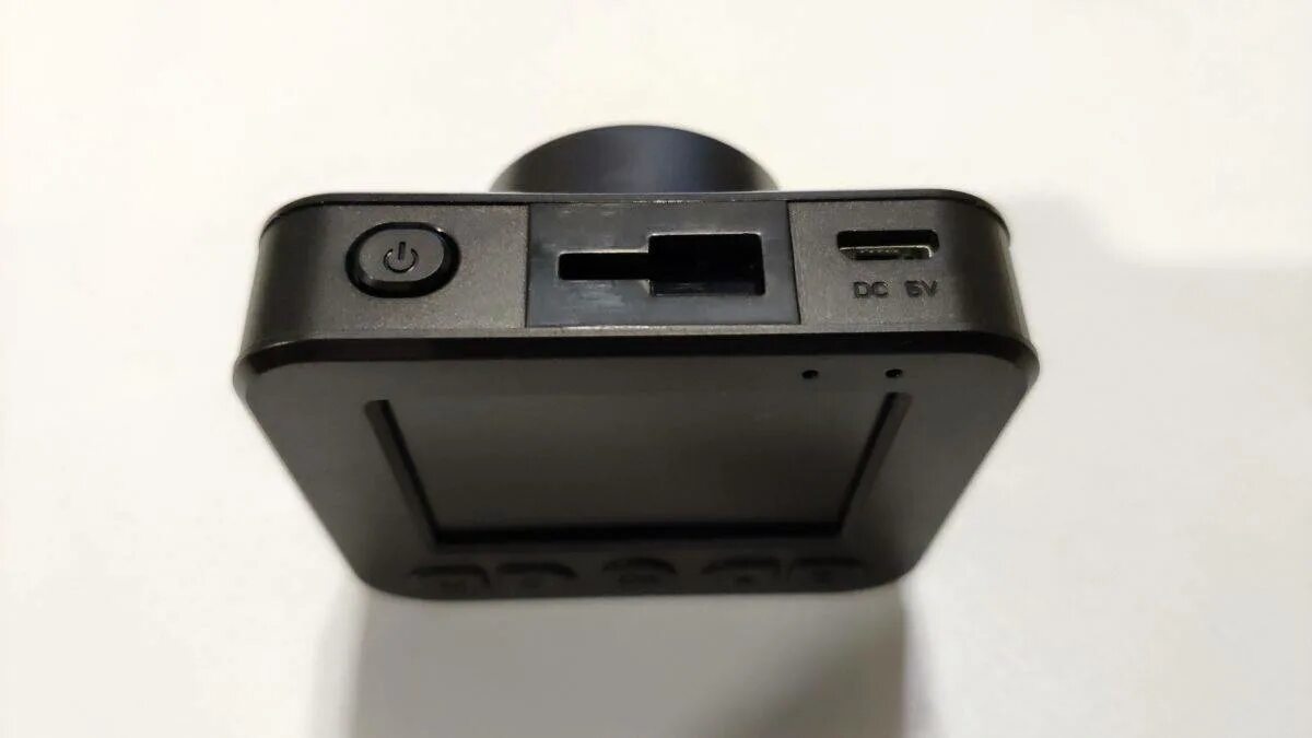 Видеорегистратор r33. Navitel r300 gps. видеорегистратор navitel r300 gps. видеорегистратор навител мср 300 gps. видеорегистратор xpx r300.