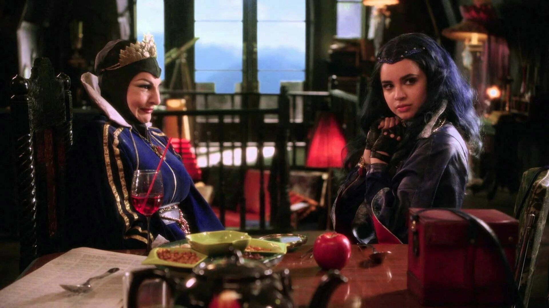 Наследники 3 дисней одри. Песня королева зла. Сара джеффри наследники одри. Наследники 3 queen of mean. Королева зла gacha life.