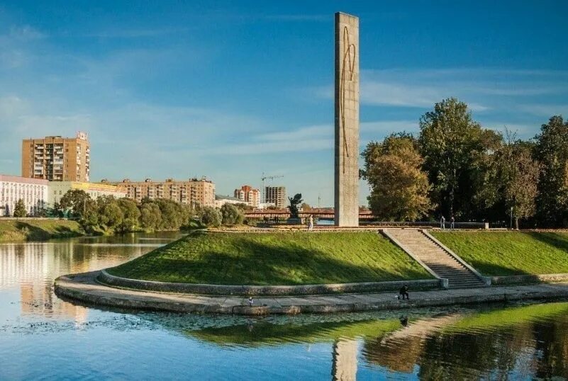 Орел строгино. Орел стрелка оки и орлика. стрелка в орле на слиянии оки и орлика. слияние оки и орлика в орле. сквер стрелка орел.