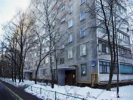 Вторички метро академическая